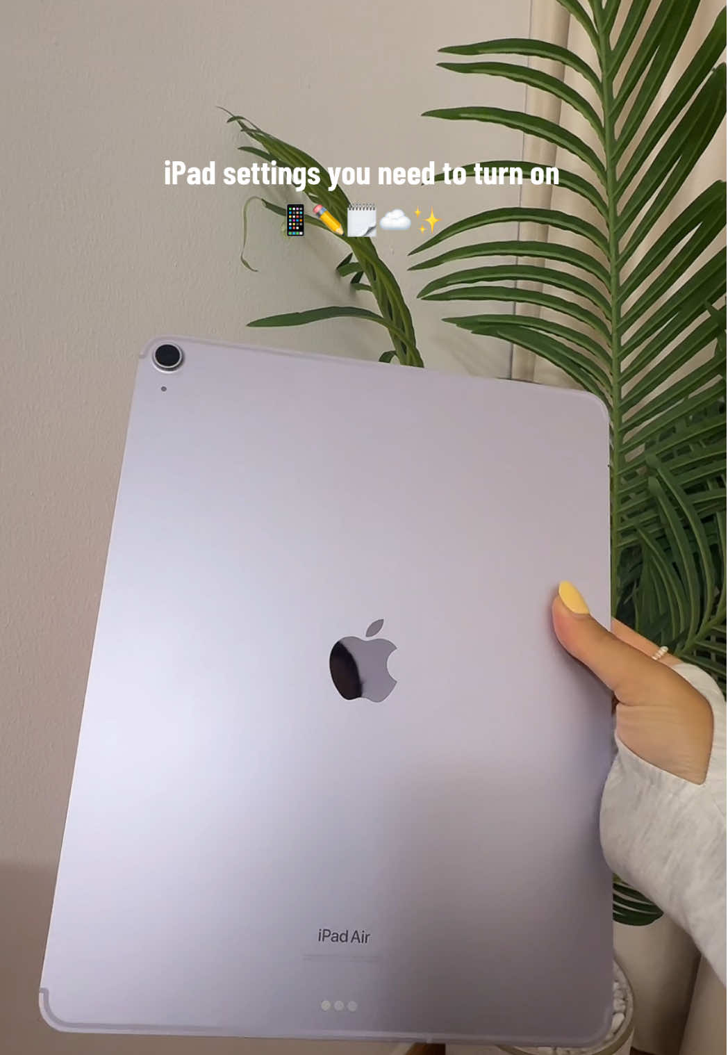 A post by @itsangelicageorges on TikTok caption: Make the most of your iPad with these tips & tricks 🤍 #ipad #apple #tips #hacks #appletips #applehacks #techhacks #techtips 