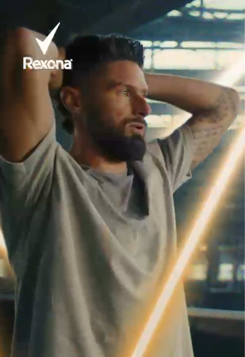 A post by @oliviergiroud on TikTok caption: Repousse tes limites ! 💪🏼 Rexona ne te laissera pas tomber ⚽️✨ #Rexona72h