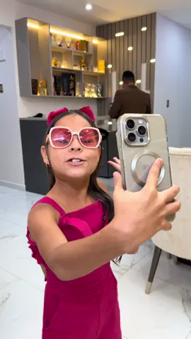 A post by @florezlinis1 on TikTok caption: niña 7 años no quiere estudiar por que quiere ser influencer😱parte1