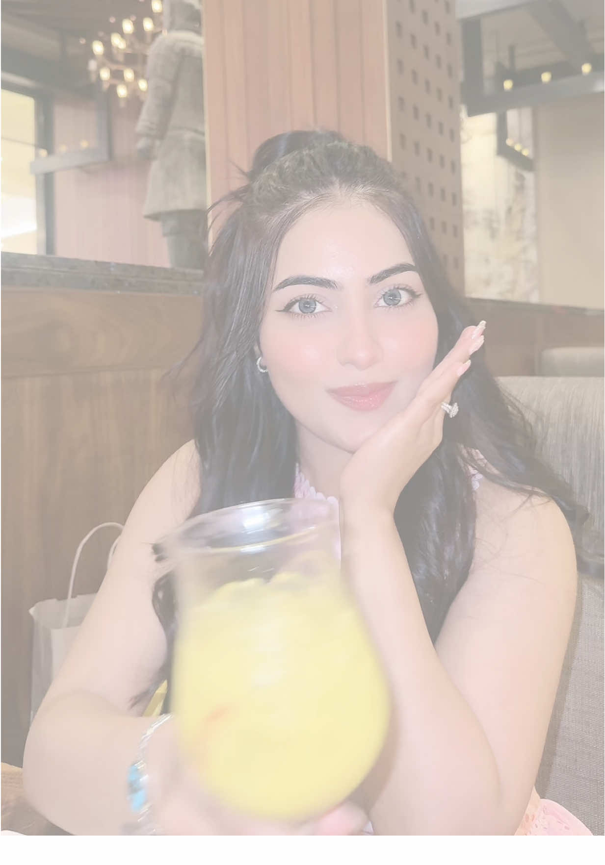 A post by @indian_girl_ria on TikTok caption: 🎂😙🥳🎁🎉 #indiangirlria #viral #foryou 
