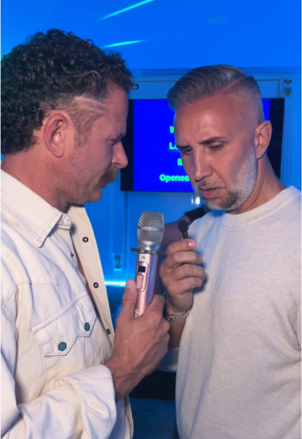 A post by @zz_universe on TikTok caption: Not all mics are built for karaoke night 💀 @Keiran Lee #scottnails #karaoke #karaokenight #memestiktok #sizedoesntmatter 