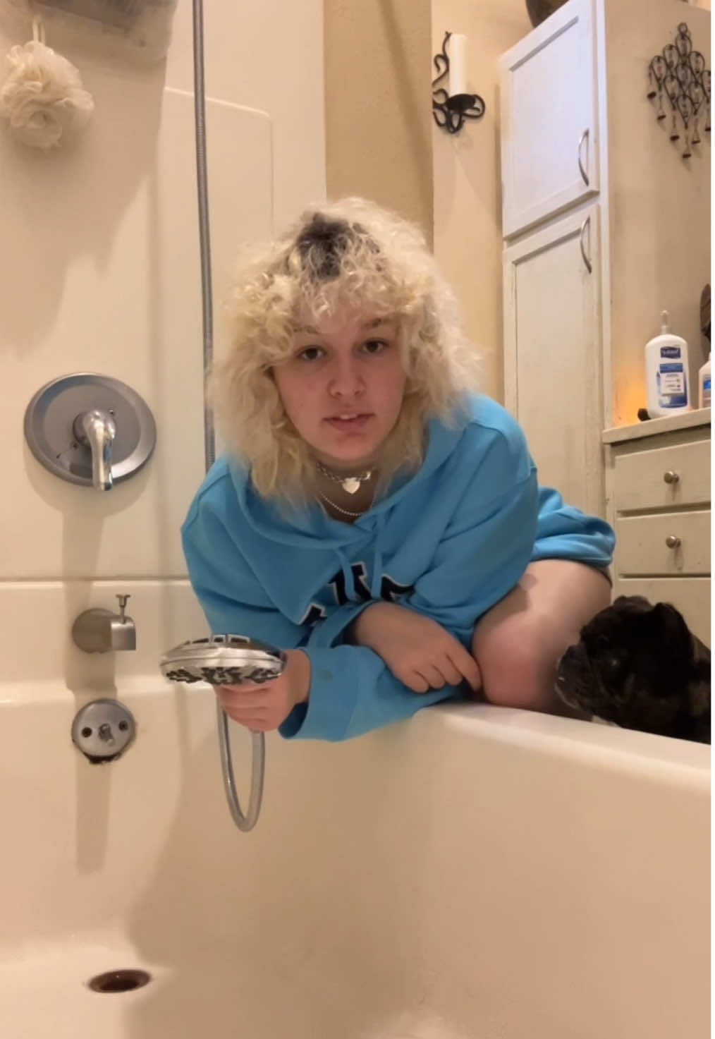 A post by @josiekayz on TikTok caption: Bath time for mo and Brian