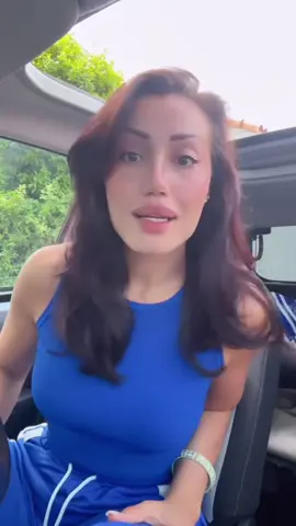 A post by @barce371 on TikTok caption: #dúo con @Tata Hala #اكسبلو 