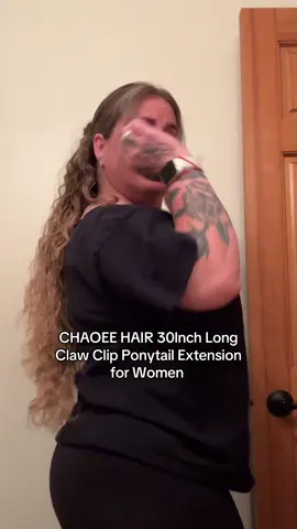 A post by @haueterfamily on TikTok caption: I am OBSESSED with this ponytail clip 😍😍😍 