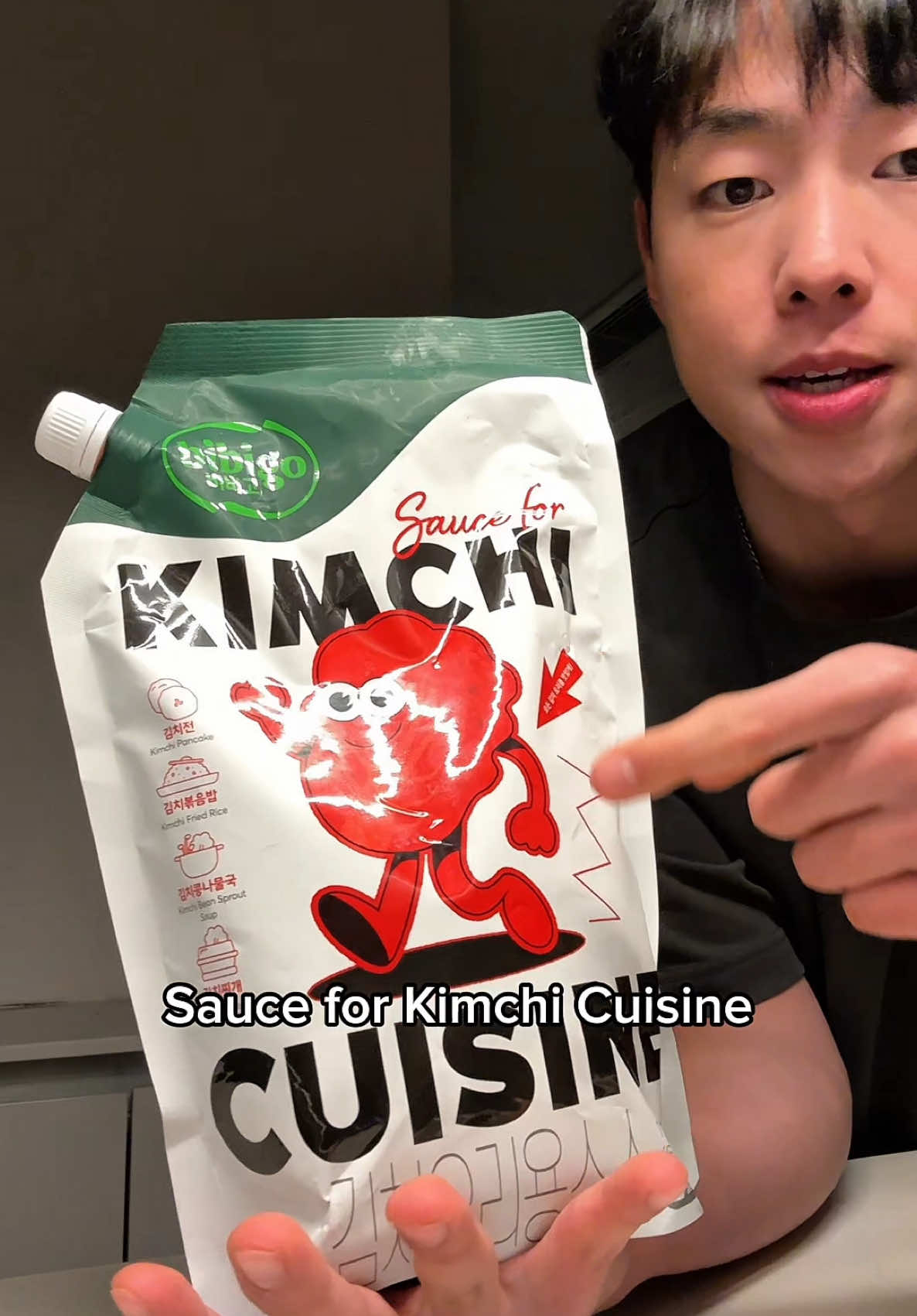 A post by @_cookim_ on TikTok caption: Easy kimchi fried with kimchi sauce Kimchi sauce from costco @bibigo.kr  #koreanfood #kimchifriedrice 