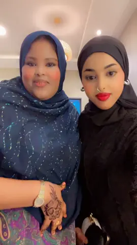 A post by @amaal_asal_burco on TikTok caption: Love you hooyo❤️❤️#amaal_asal_burco 