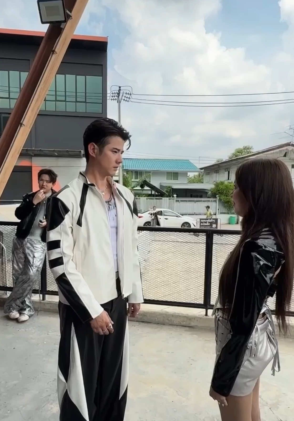 A post by @iamsungstarwin on TikTok caption: พี่มาริโอ้ กับ lovepotion