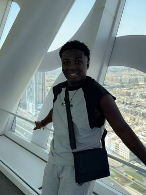A post by @original_akonoba on TikTok caption: Dubai frame 🖼️ 