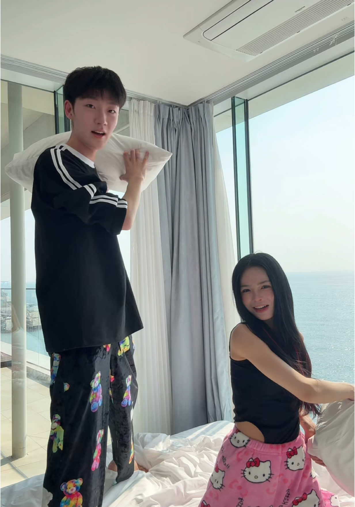 A post by @cure0721 on TikTok caption: 🤣🤣🤣🤣🤣