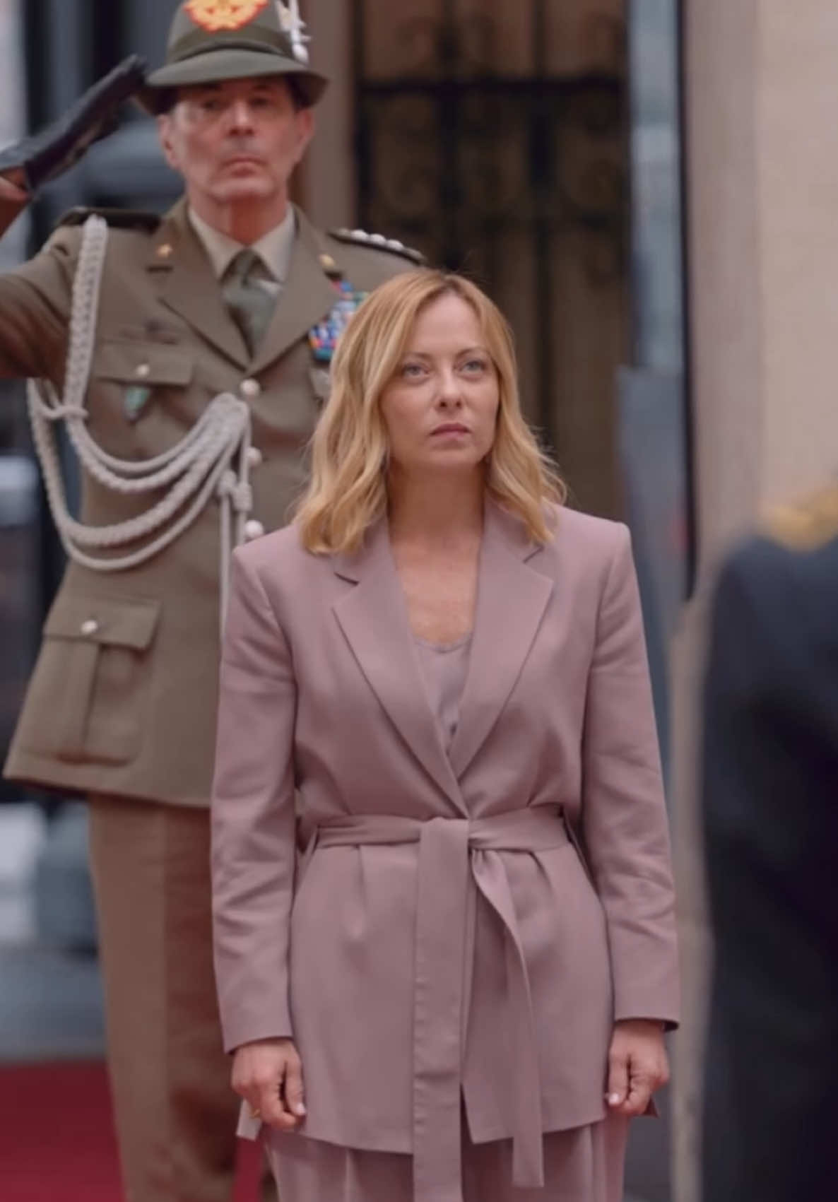 A post by @patrioti_giorgiameloni on TikTok caption: Giorgia Meloni’s AURA✨ is unmatched 🔥 #giorgiameloni #primeminister #aura #italy #fyp #perte 