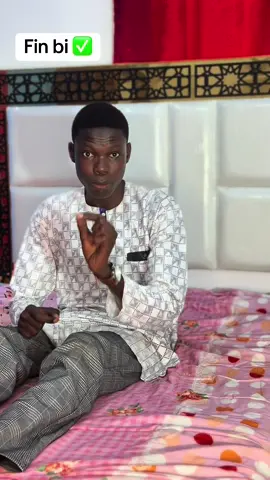 A post by @abdoulwahabdieye on TikTok caption: Eskeu khamon guako ?? ❤️❤️❤️❤️✅✅🤍🤍 #viral_video #abdoul_wahab221 #pourtoi #senegalaise_tik_tok 