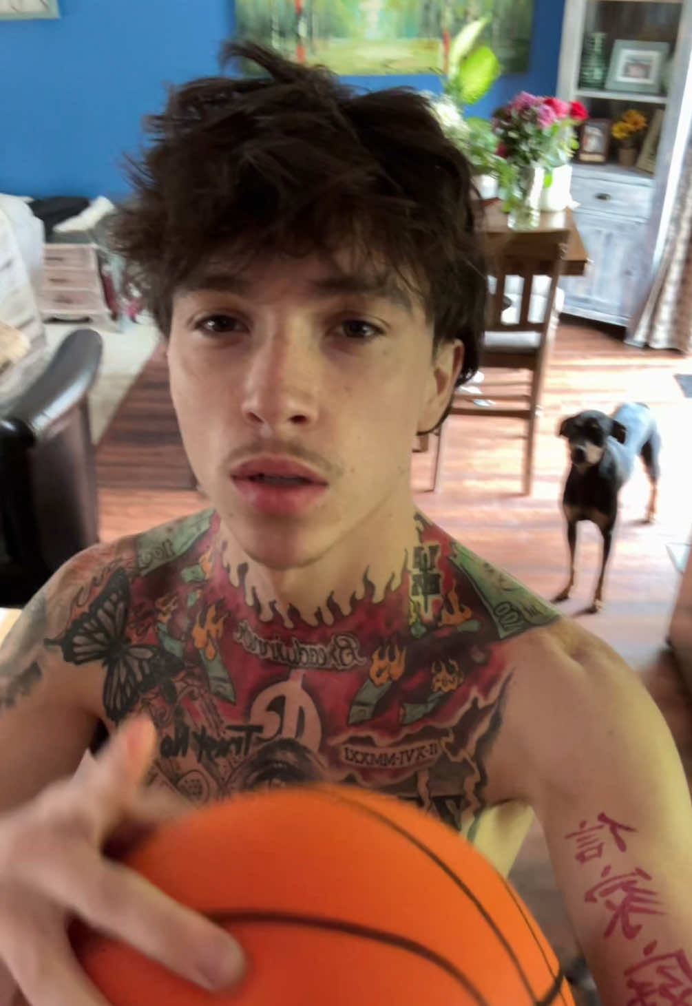 A post by @spents on TikTok caption: yup