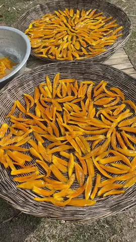 A post by @chhomsreypach on TikTok caption: ដំណាប់ស្វាយចាស់