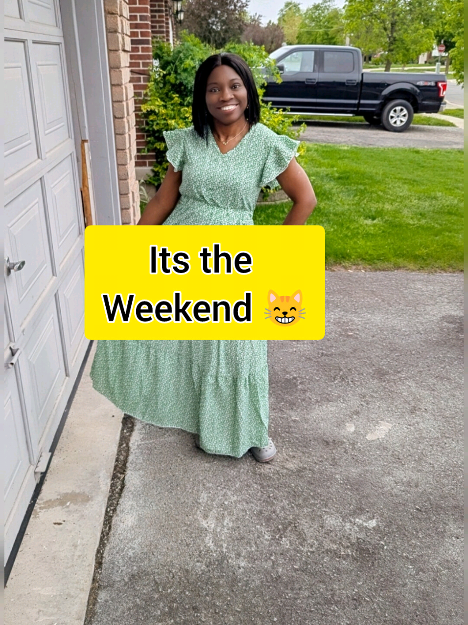 A post by @seyicanada on TikTok caption: have a fun beautiful weekend #seyiobasi #funweekend 