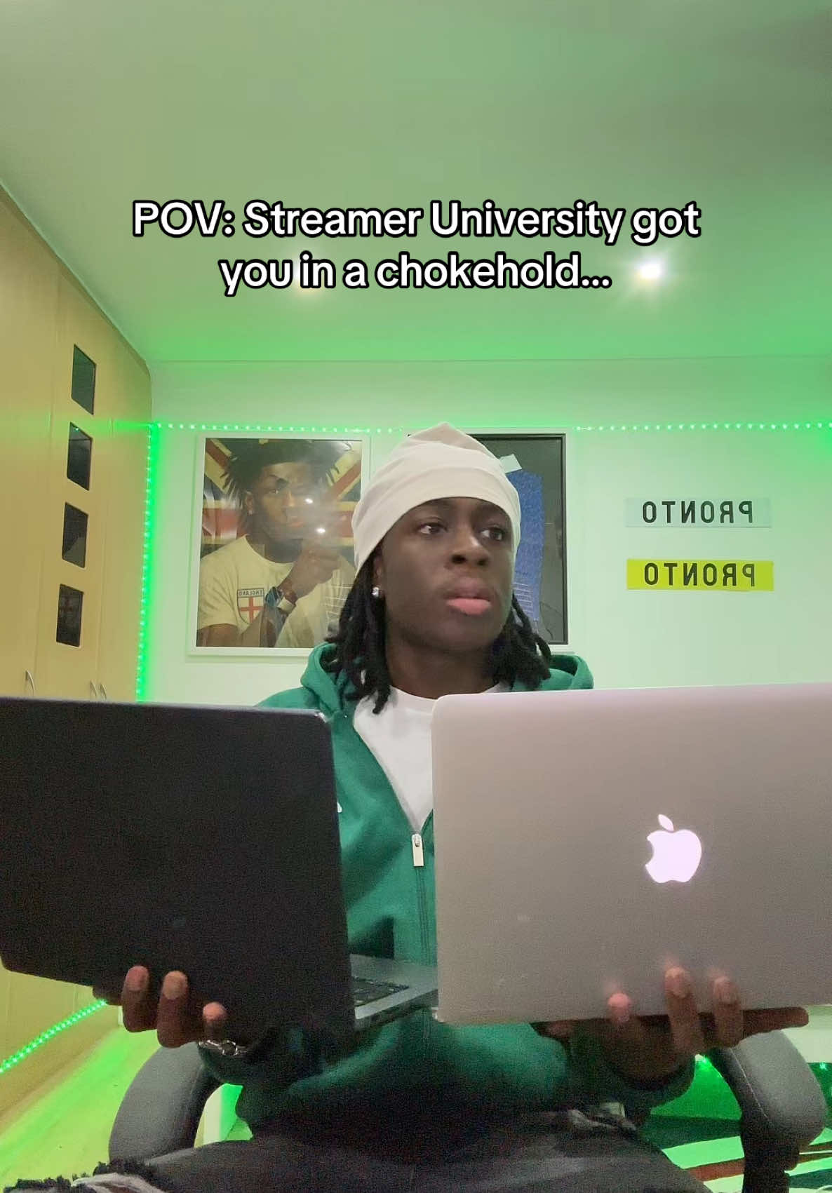 A post by @incogwhydee on TikTok caption: Who’s got the best stream rn? #fyp #whydee #streameruniversity 