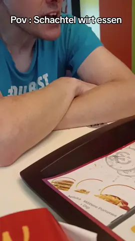 A post by @ on TikTok caption: #fypシ゚viralシ #fbreelsfypシ゚viral #community #following #fypシ゚viralシfypシ゚viralシalシ #followers➕ #comedy #viral #fypシ #fypviralシ #fypシ゚viral🖤tiktok #follovers #f #trend #lustig #freundeskreis #atv #funny #MaestriDelPov #follower @🎬DANIEL KOMMT VORBEI!!! 🎥🎥 @📺🎥DANIEL🎥📺 @TikTok @Facebook 