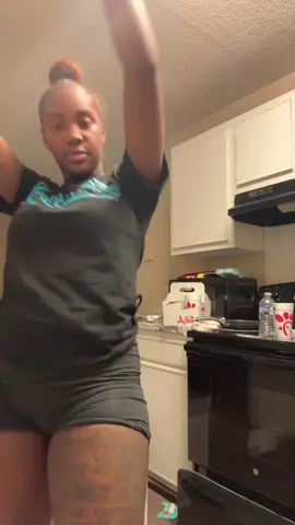 A post by @onlyy_sugaa on TikTok caption: I ain’t seen y’all in a while 