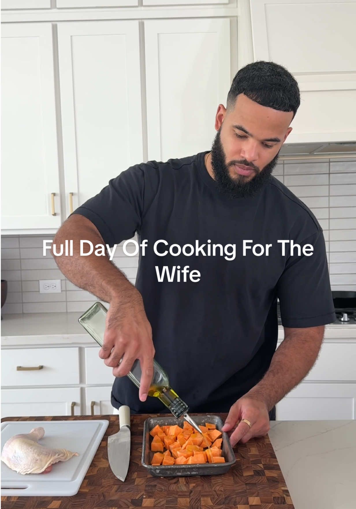 A post by @desmondthechef on TikTok caption: Cooking is a love language and I be speaking….FLUENTLY 