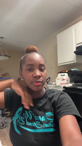 A post by @onlyy_sugaa on TikTok caption: I just wanna know that she ok !?