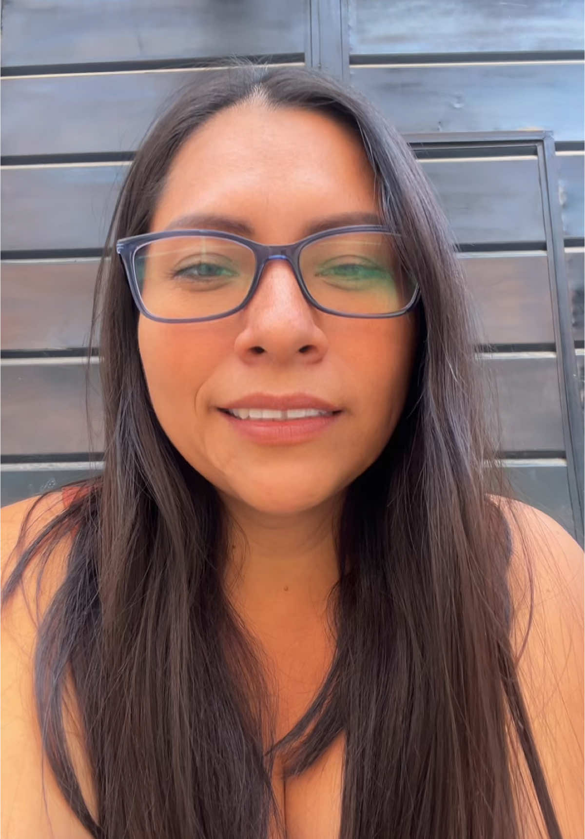A post by @lispadilla6 on TikTok caption: Quédate 🥰