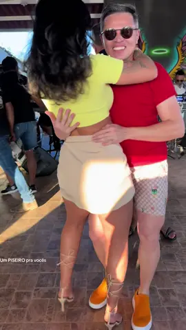 A post by @francildocapricho on TikTok caption: #viral_video #reidoforro #tiktokbrasil #piseiro 