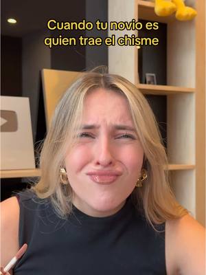 A post by @kimmigneault on TikTok caption: Amigas ¿así son todos o el mío está descompuesto?😐 #humor #novios #chisme #kimrixs 
