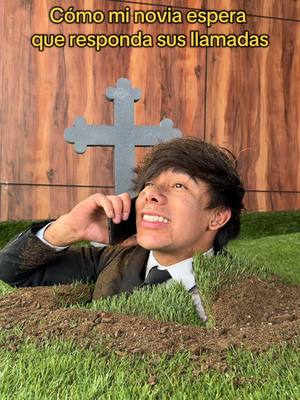 A post by @sonrixs_ on TikTok caption: No dejan descansar en paz 😰 #Sonrixs @Enrique Heram @harold_capa 
