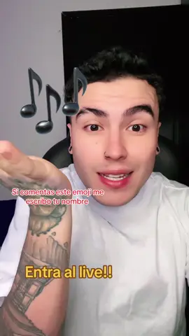 A post by @jorgesalazaryt on TikTok caption: Entra al live!! Cuál otro nombre escribo ? ✍️👚