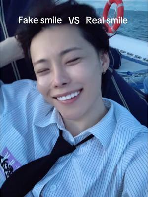A post by @noah_evel on TikTok caption: Fake smile vs Real smile 😄