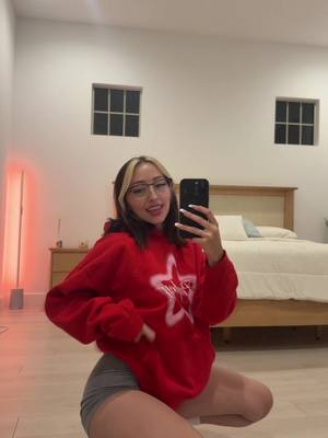 A post by @cakedivy on TikTok caption: shut up