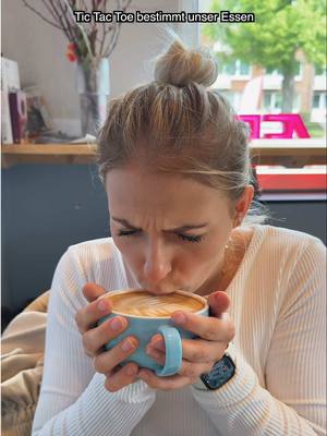 A post by @healthy_mandy on TikTok caption: Wollt ihr noch mehr Food Challenges sehen? 😍 folgt uns 😍 @fitnessoskar 