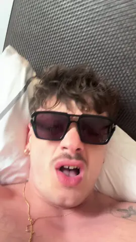 A post by @olly_nclusive on TikTok caption: TOUR FINITO 