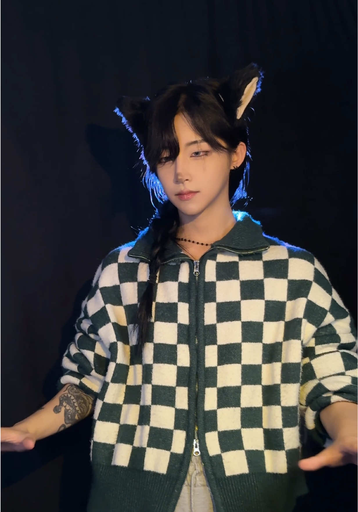 A post by @gato0901 on TikTok caption: #fyp #mytype 