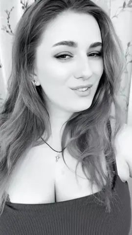 A post by @tata_ntv on TikTok caption: #рекомендации #рекомендации❤️❤️❤️ #CapCut #guesstheplayer #explore #amor #CapCut #like #жизненно #standwithkashmir 