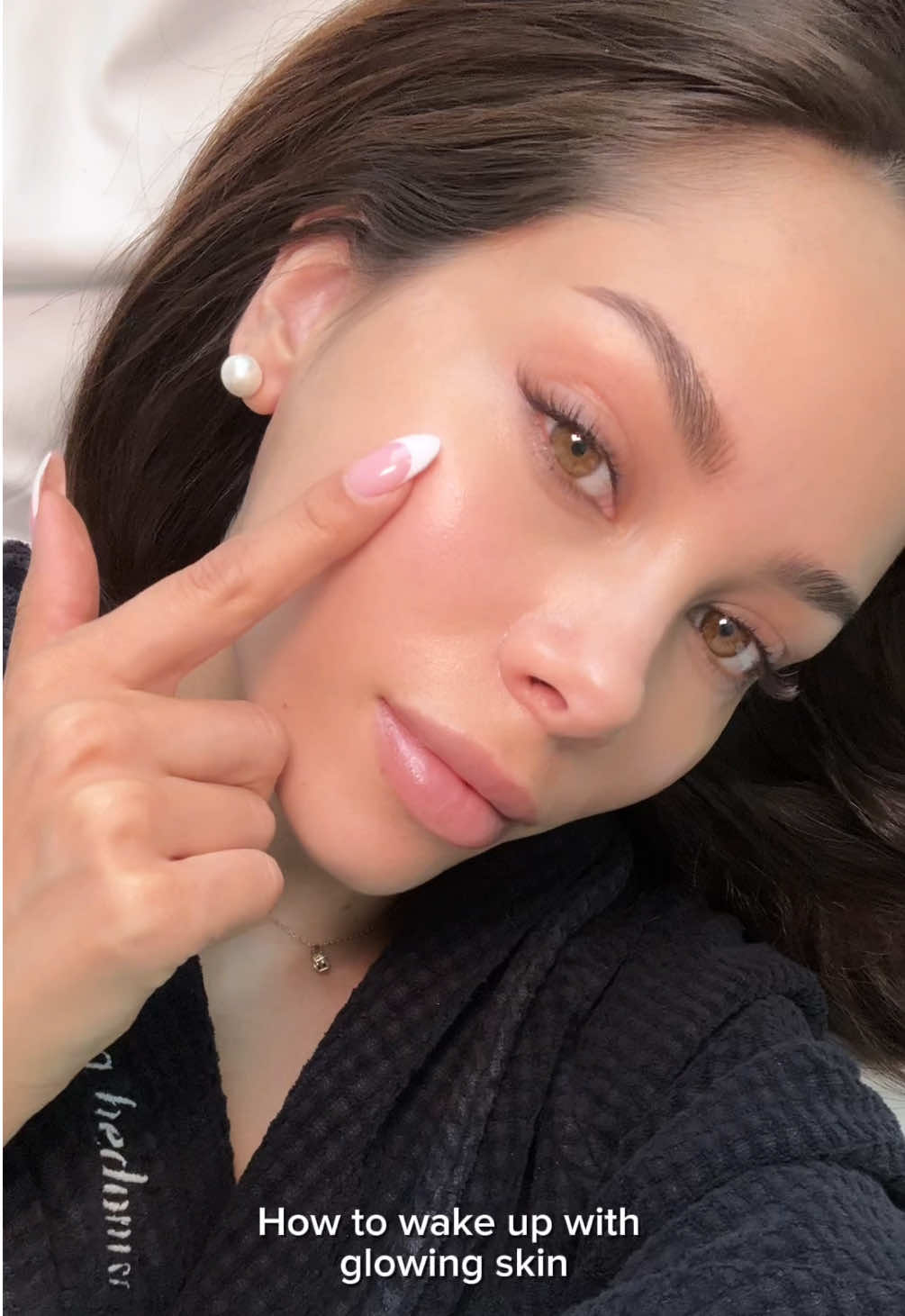 A post by @jennatanisha on TikTok caption: Mainos Juicy & hydrated skin instantly!! Having a good skin barrier cream is a must in my routine, that’s why my most used moisturizer has been @PURITO SEOUL Mighty Bamboo Panthenol Cream for months now. Contains 10% panthenol and centella asiatica to hydrate and soothe all skin types 💚 Absorbs quickly & the morning glow? A dream 🙂‍↕️ #purito #Panthenolcream #koreanskincare #glowcream #glowingskin #skincareroutine #viralcream #allnightglow #skintok 