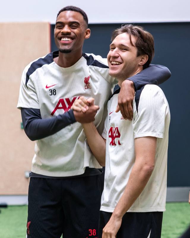 A post by @liverpoolfc on TikTok caption: Pre-training work 💪 