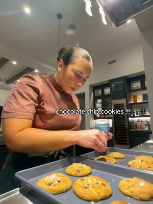 A post by @earthyjane on TikTok caption: I LOVE it when clients ask for my favorite dessert🤭🤭