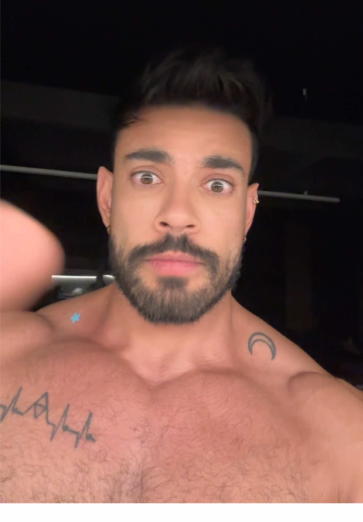 A post by @aospinad_tt on TikTok caption: me gustaría mucho que fuéramos amigos