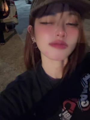 A post by @jingkokomasokolaboomboom on TikTok caption: 🧏🏻‍♀️