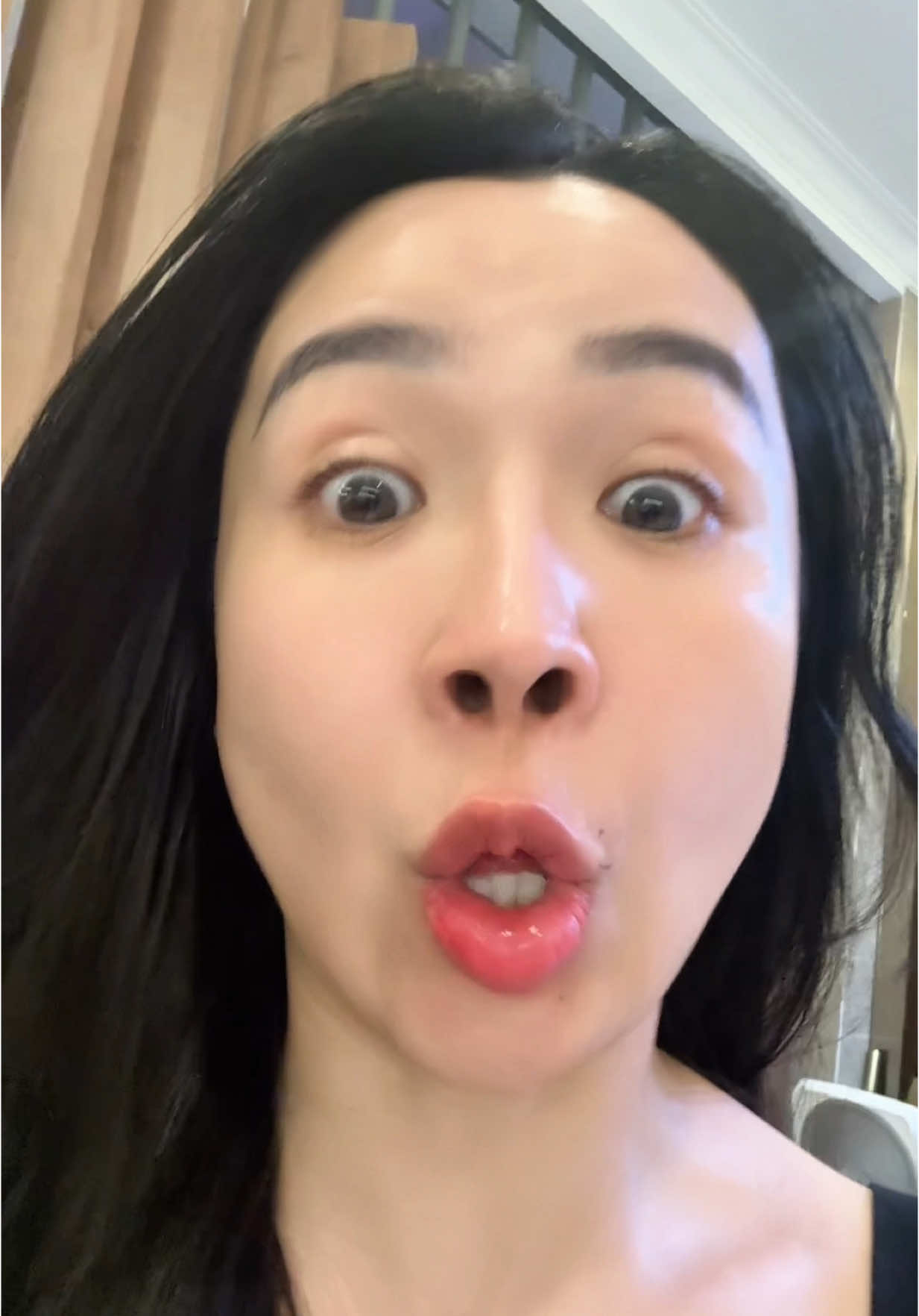 A post by @vienvibi_899 on TikTok caption: Tàn canh gió lạnh :))))