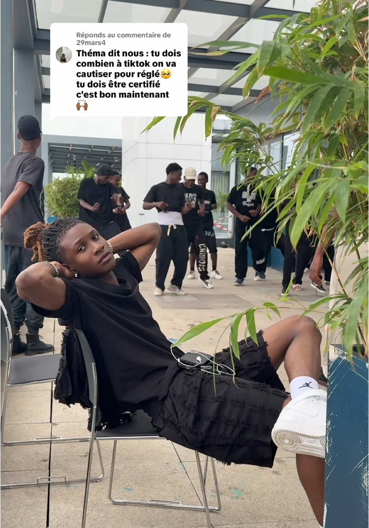 A post by @tmacrush_officiel on TikTok caption: Réponse à @29mars4 je confirme vous m’avez déjà certifié famille 🥹❤️✌️