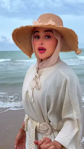 A post by @douhalaribiii on TikTok caption: اعمل منشن لأكثر شخص حلو عندك 😍🤣#اكسبلورexplore #اكسبلور #douhalaribiii❤️ #ترند 
