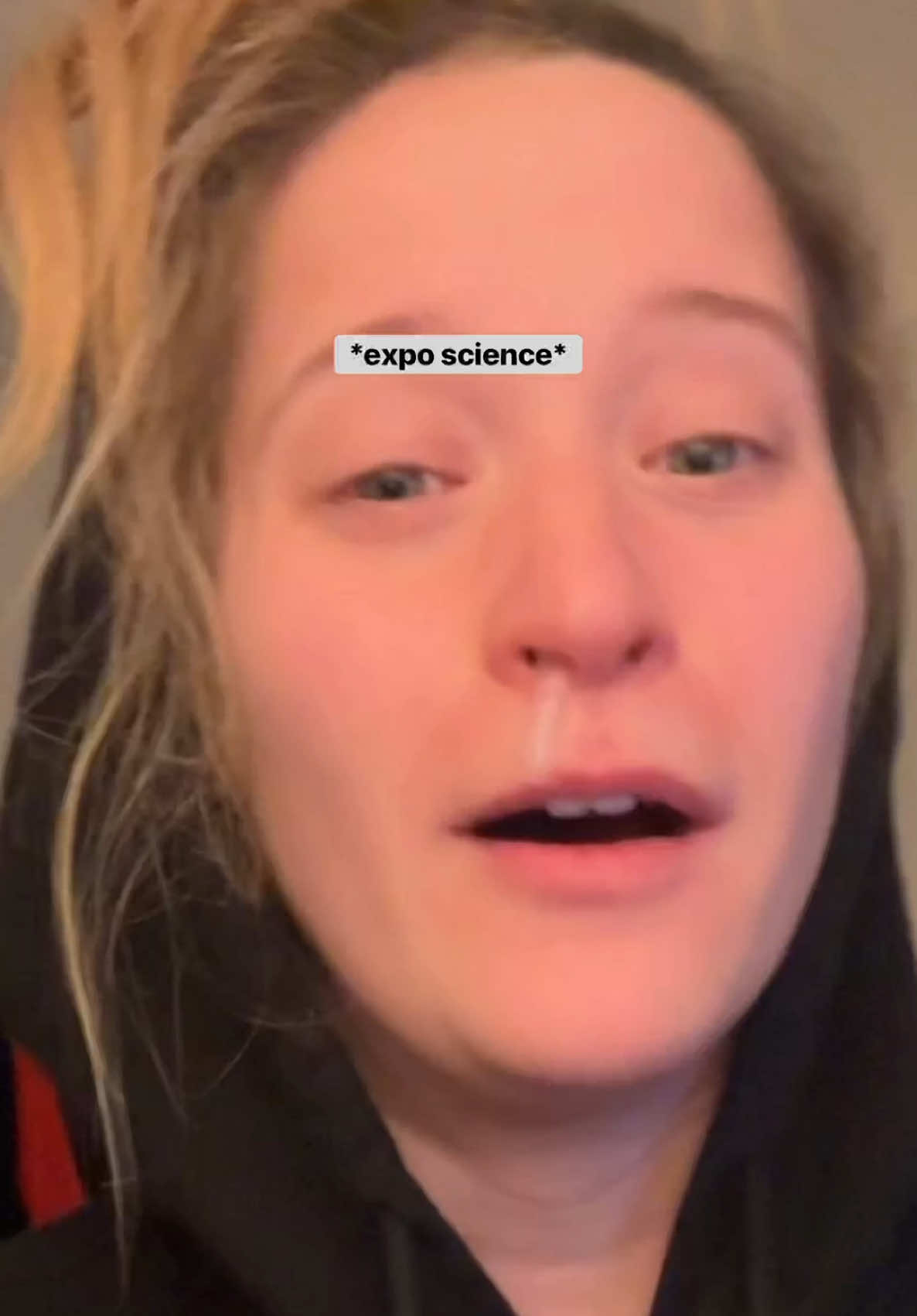 A post by @lilianeblancobinette on TikTok caption: HELP 🥶 En rodage partout au Québec et le 17 décembre à Paris, billets dans ma bio ! 🥵