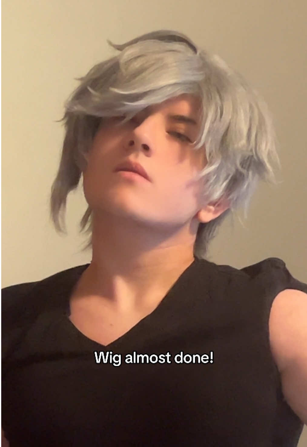A post by @laistormhrim on TikTok caption: #alhaitham #alhaithamcosplay #hoyoverse #GenshinImpact #genshinimpactcosplay 