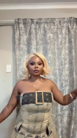 A post by @.lindokuhle_khoza on TikTok caption: 😂