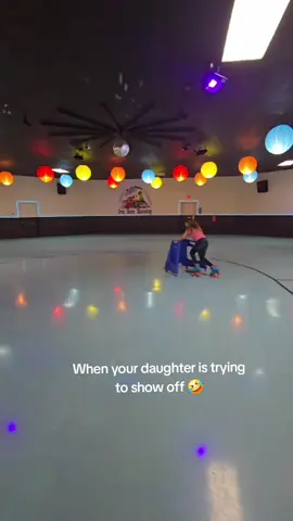 A post by @lexikidd on TikTok caption: #fyp #funny #fall #theyseemerollin 