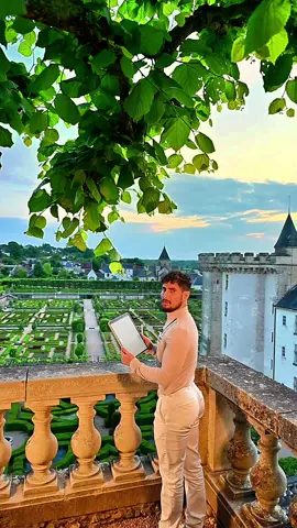 A post by @isrhaul on TikTok caption: Draw my rate sir 