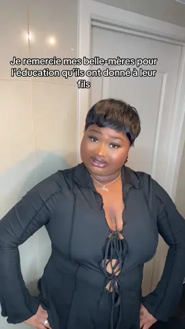 A post by @madii_maraj on TikTok caption: Merciii ma copines eeh #videoviral #bruxelles🇧🇪 #fyppp #madiimaraj 