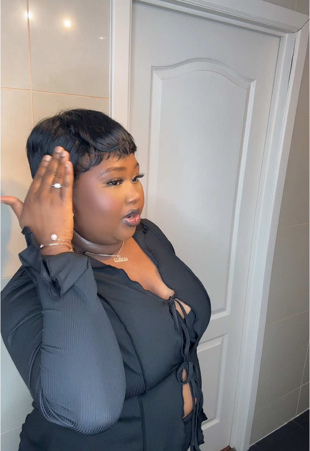 A post by @madii_maraj on TikTok caption: Foulah mousso #videoviral #bruxelles🇧🇪 #fyppp #guineenne224🇬🇳 #madiimaraj 