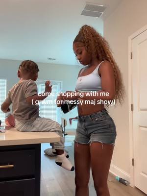 A post by @iiamkerycee on TikTok caption: come shop with meeee 🫶🏽🫶🏽 #fyp #keryce 